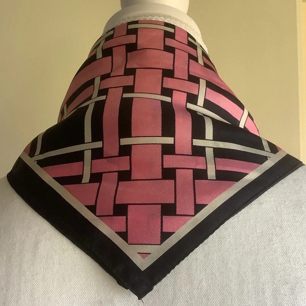 Navy/Pink/Ivory 21” Square Scarf